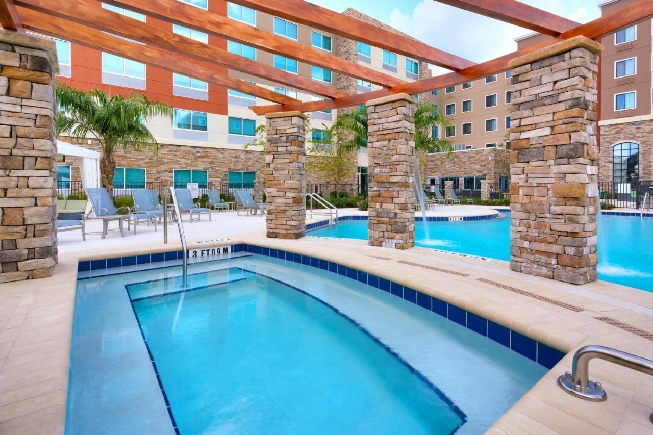 Staybridge Suites - Gainesville I-75, an IHG Hotel Extérieur photo