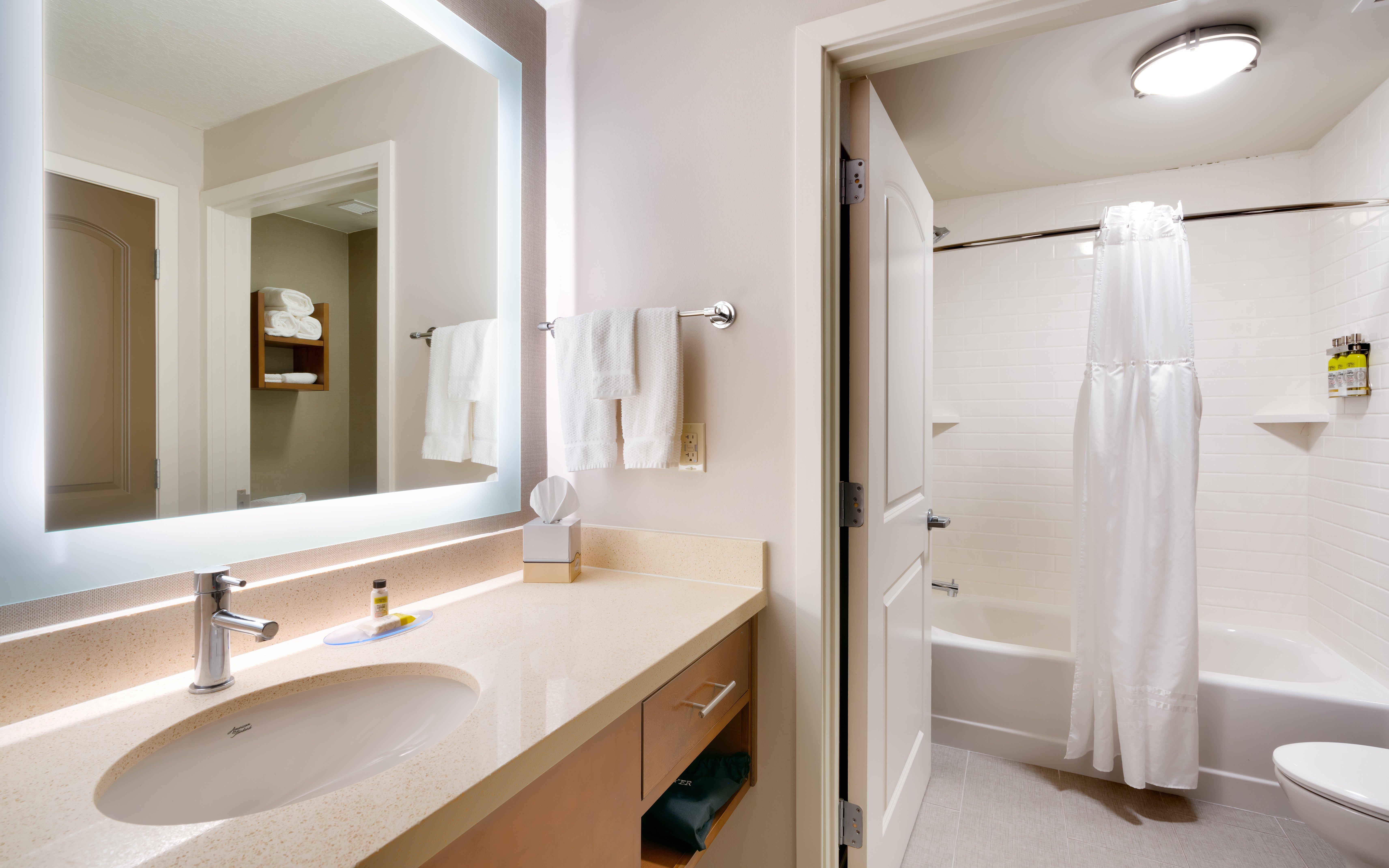 Staybridge Suites - Gainesville I-75, an IHG Hotel Extérieur photo