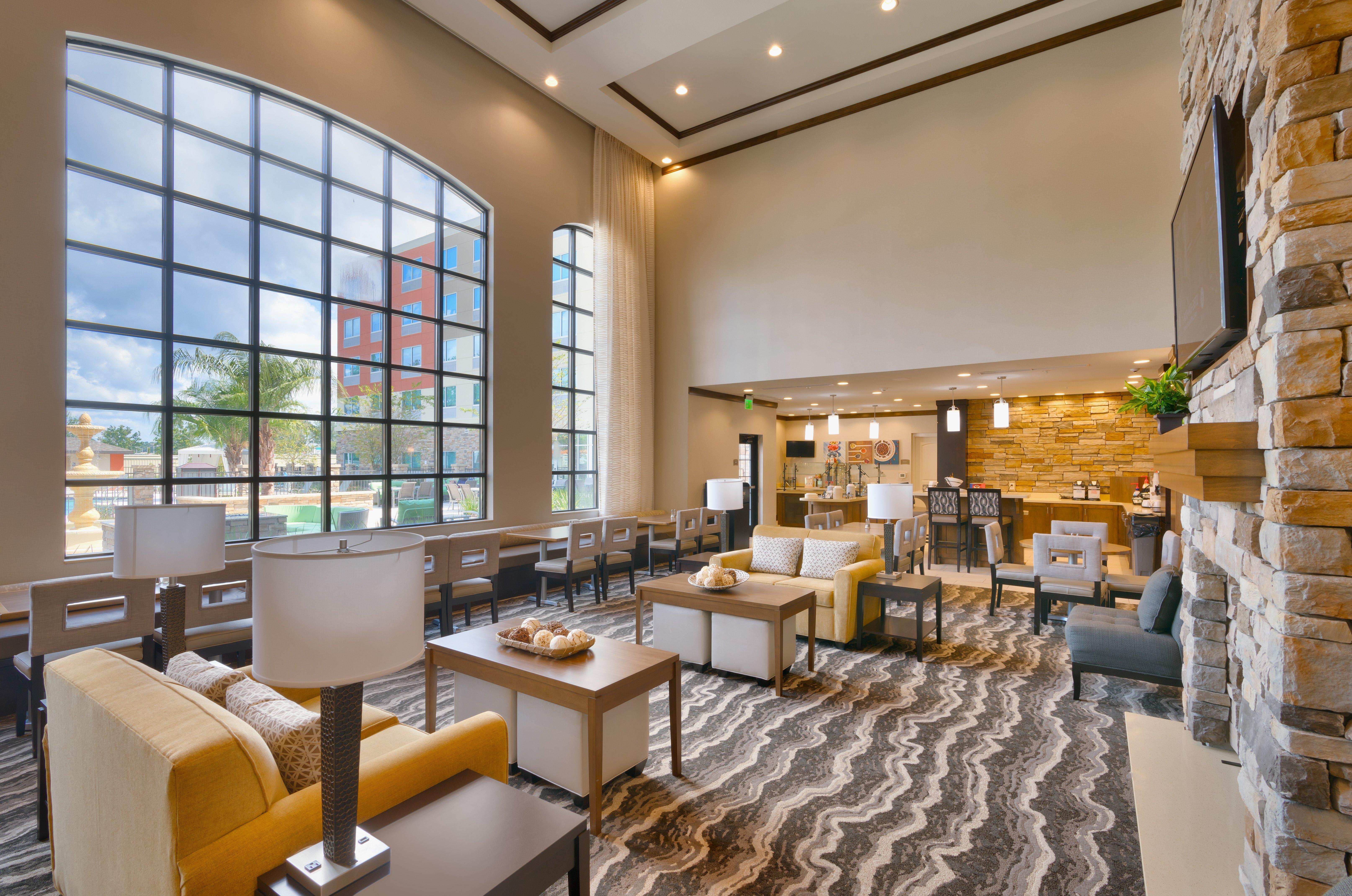 Staybridge Suites - Gainesville I-75, an IHG Hotel Extérieur photo