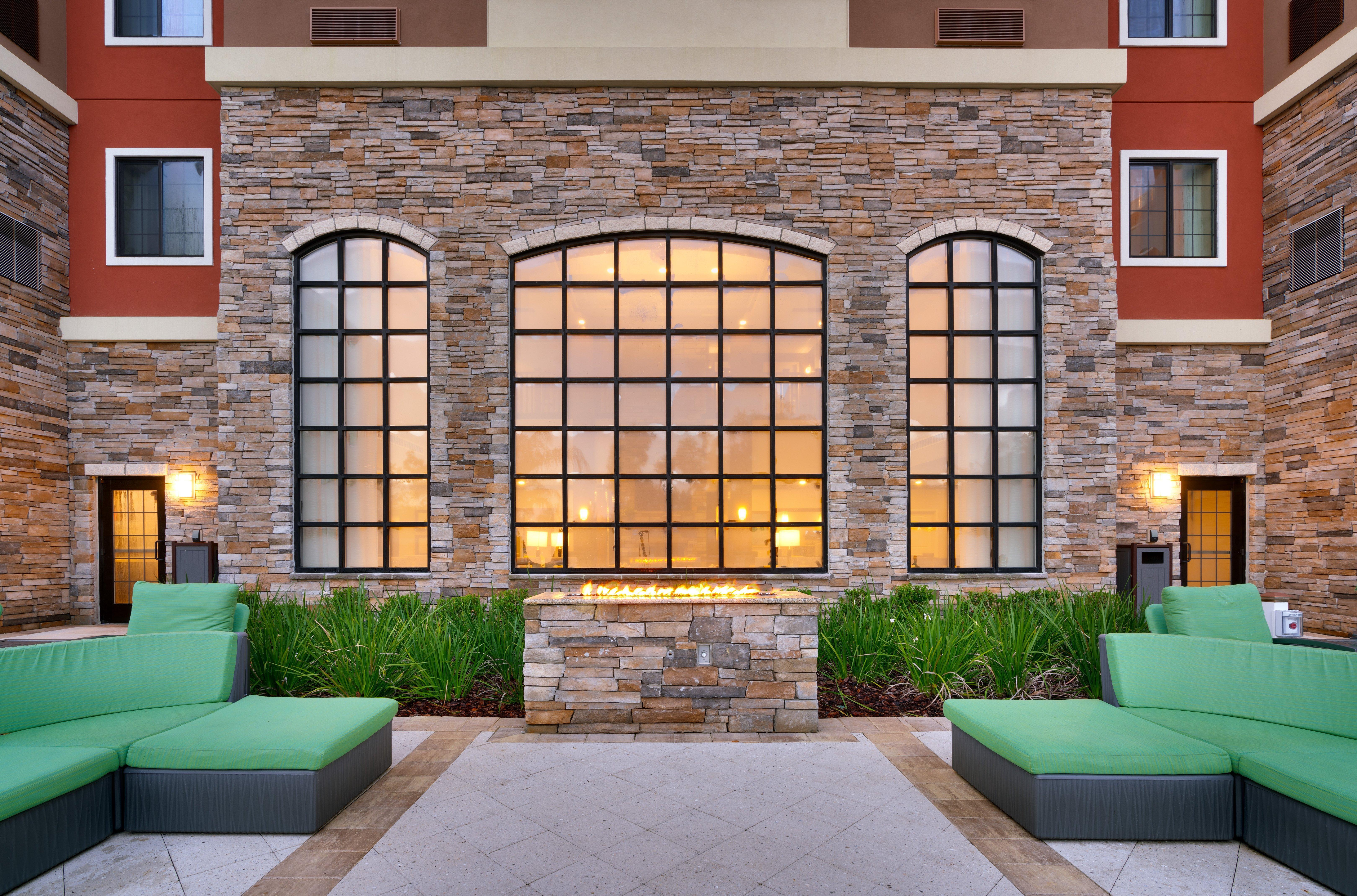 Staybridge Suites - Gainesville I-75, an IHG Hotel Extérieur photo