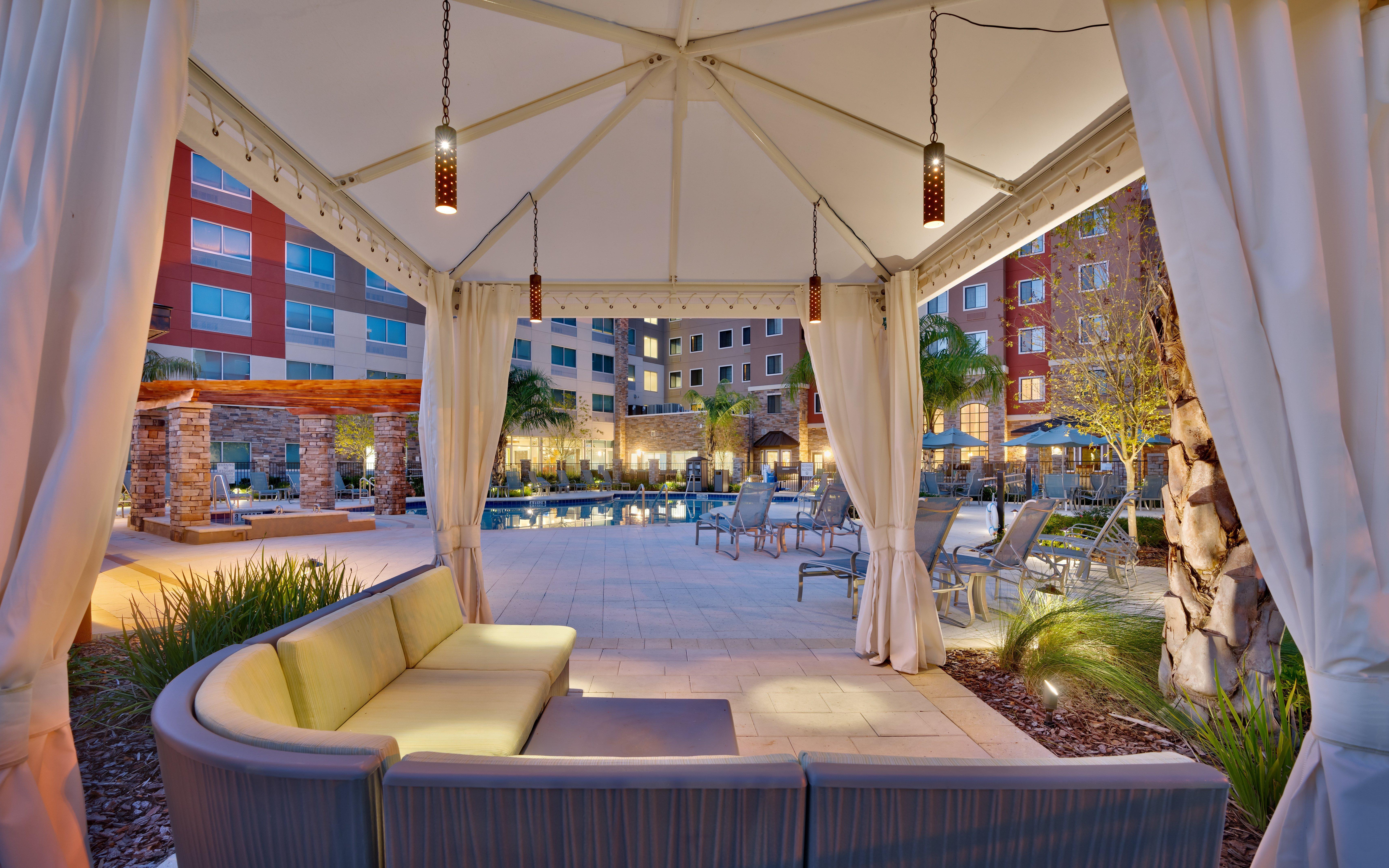 Staybridge Suites - Gainesville I-75, an IHG Hotel Extérieur photo