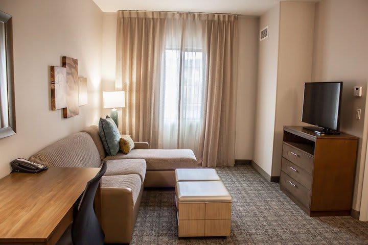Staybridge Suites - Gainesville I-75, an IHG Hotel Extérieur photo