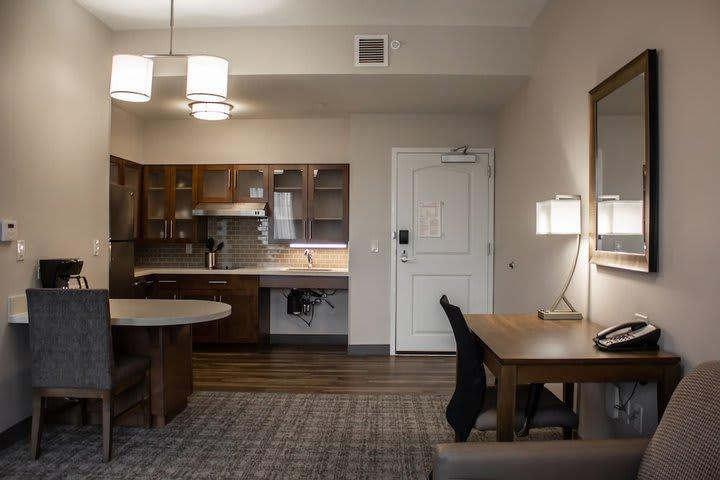 Staybridge Suites - Gainesville I-75, an IHG Hotel Extérieur photo