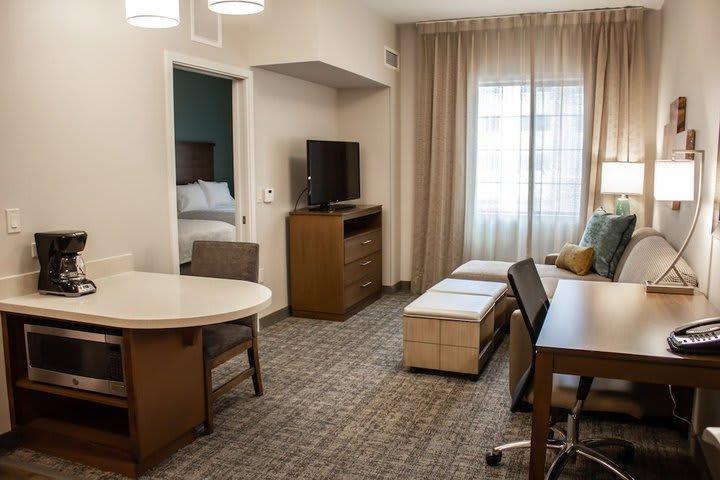 Staybridge Suites - Gainesville I-75, an IHG Hotel Extérieur photo