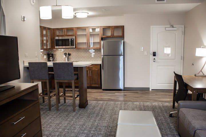 Staybridge Suites - Gainesville I-75, an IHG Hotel Extérieur photo
