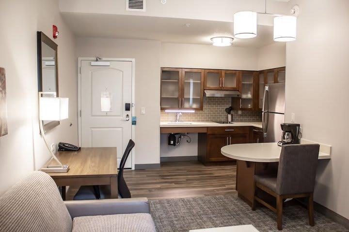 Staybridge Suites - Gainesville I-75, an IHG Hotel Extérieur photo